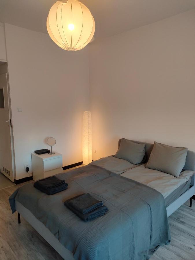 Cozy Room - 10 Min.From Rynek Wrocław Buitenkant foto